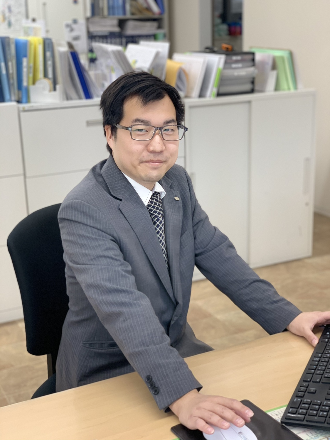 上野社員