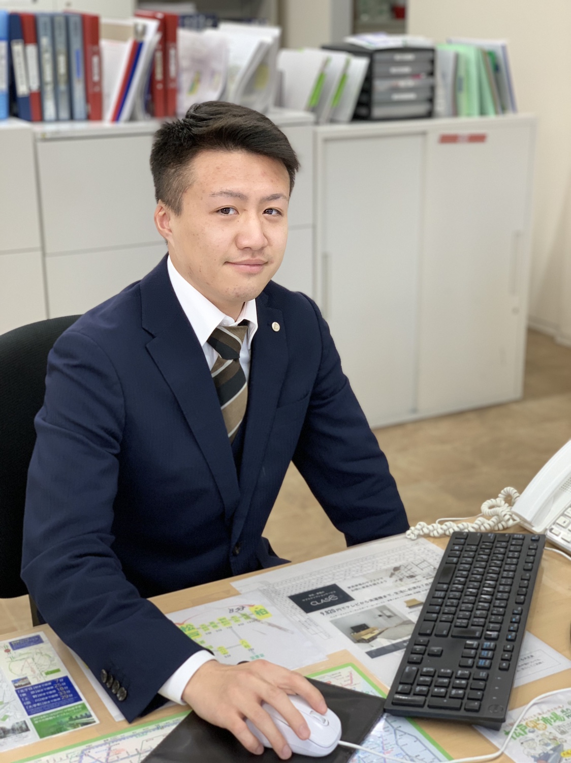 吉田社員